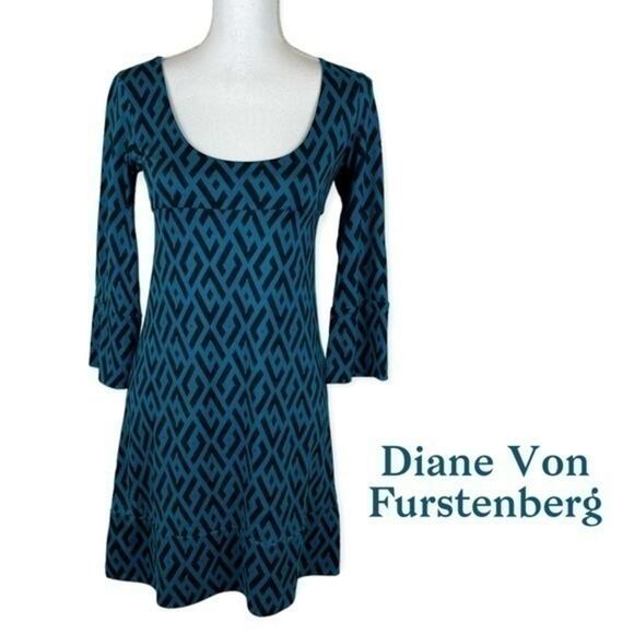 Diane Avon Furstenberg 100% Silk Laetitia Party Event Dress NWOT Size XS - Picture 2 of 11
